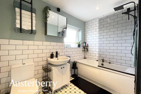 15 Denewood Place, Stoke-on-trent, ST3 6JB