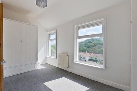 16 Bedw Road, Bedlinog, Treharris, CF46 6TU