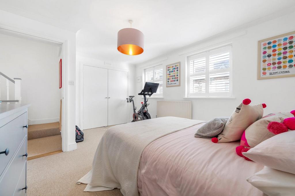Bedroom 2.jpg
