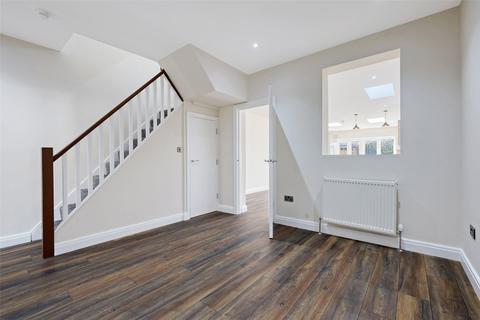 38 Woodside Road, London, E13 8RX