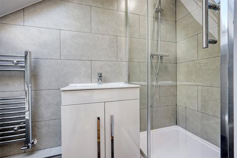 38 Woodside Road, London, E13 8RX