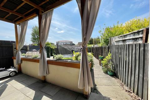 3 bedroom semi-detached house for sale, Wisbech Road, March