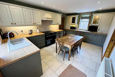 2 Marshland Road, Moorends, Doncaster, DN8 4NY