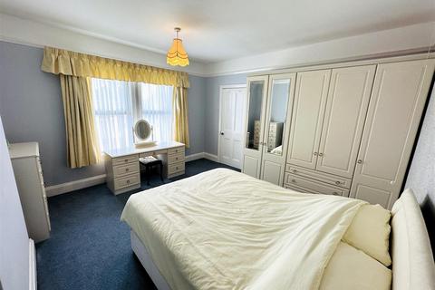 2 Marshland Road, Moorends, Doncaster, DN8 4NY