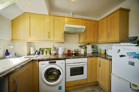 2 bedroom retirement property for sale, Kerslakes Court, Honiton EX14