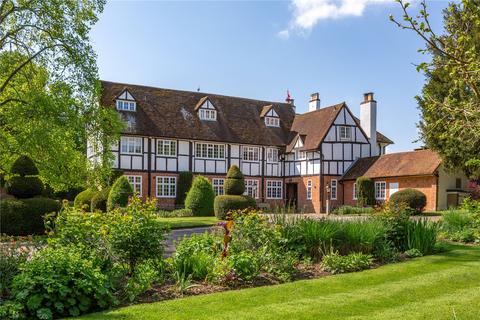Manor House Church Road, Marlow, SL7 3RZ