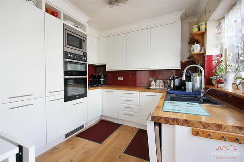 3 bedroom semi-detached bungalow for sale, Nutcroft Grove, Leatherhead KT22