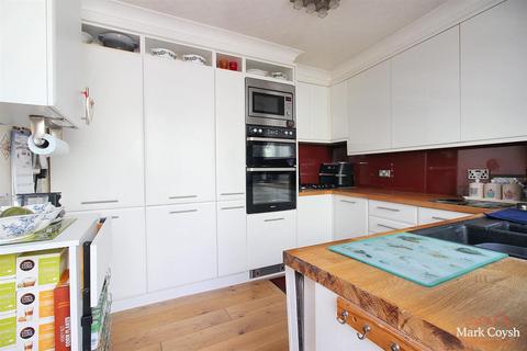 3 bedroom semi-detached bungalow for sale, Nutcroft Grove, Leatherhead KT22