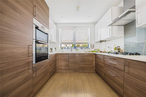 9 Chilham Way, Bromley, BR2 7PR