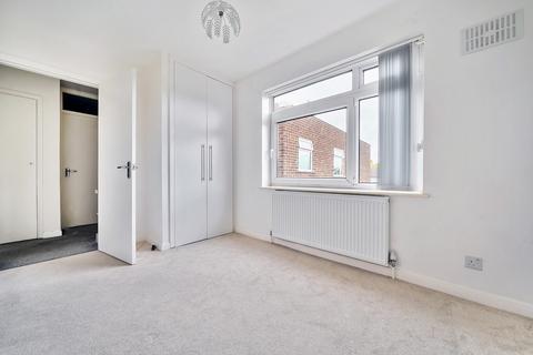 8, Hillsley Court, 8 Elm Road, Sidcup, DA14 6AB
