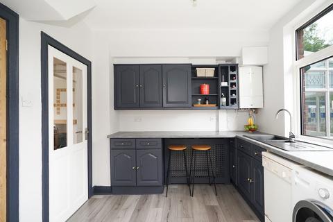 7 Dobcroft Road, Sheffield, S7 2LQ