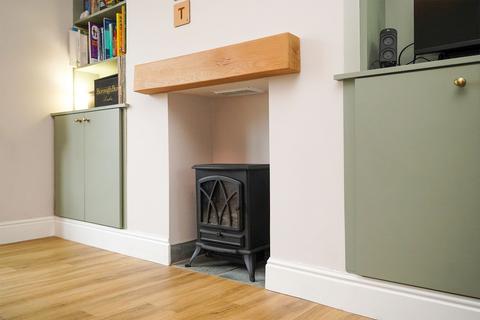 7 Dobcroft Road, Sheffield, S7 2LQ