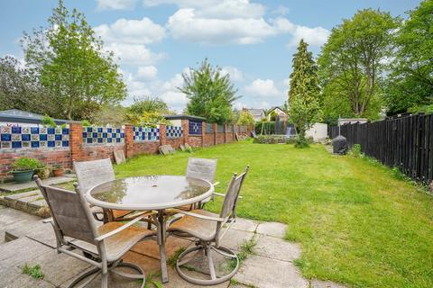 7 Dobcroft Road, Sheffield, S7 2LQ