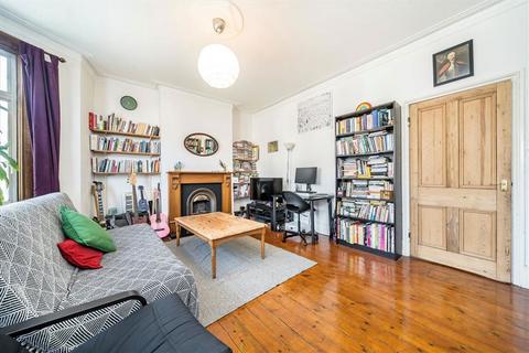 182b Lee High Road, London, SE13 5PL