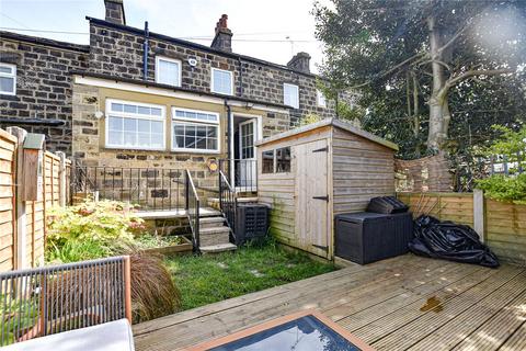 27 Long Row, Horsforth, Leeds, LS18 5AA