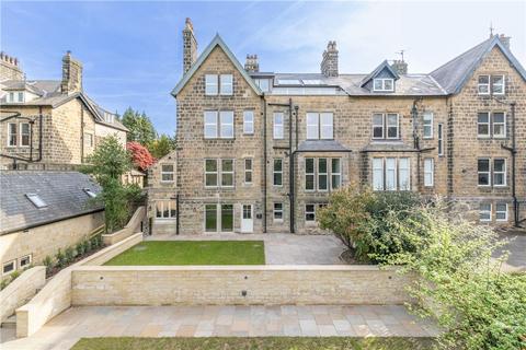 2 bedroom apartment for sale, Skipton Road, Ilkley, West Yorkshire, LS29