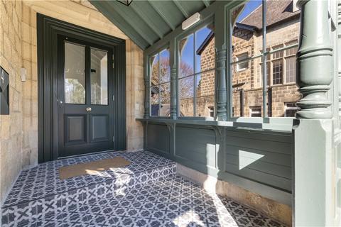 2 bedroom apartment for sale, Skipton Road, Ilkley, West Yorkshire, LS29