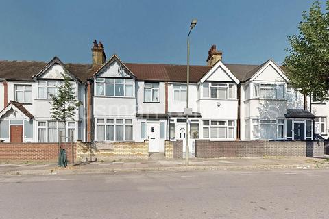 3 bedroom house for sale, Hamilton Road, NW11