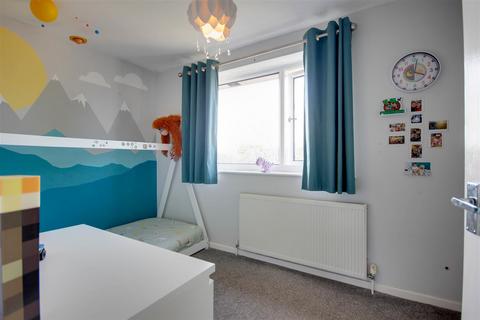 14 Briar Close, Newport, Brough, HU15 2QY