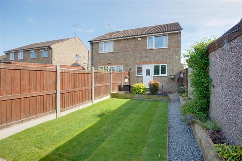 14 Briar Close, Newport, Brough, HU15 2QY