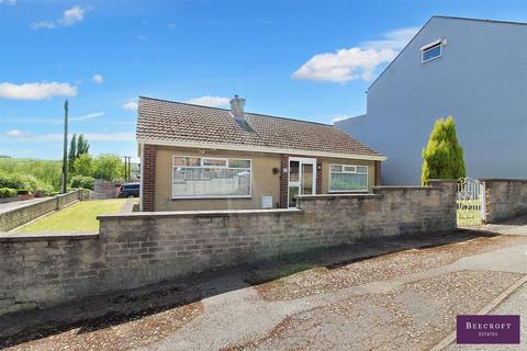 2 bedroom detached bungalow for sale, Cemetery Road, Hemingfield, Barnsley
