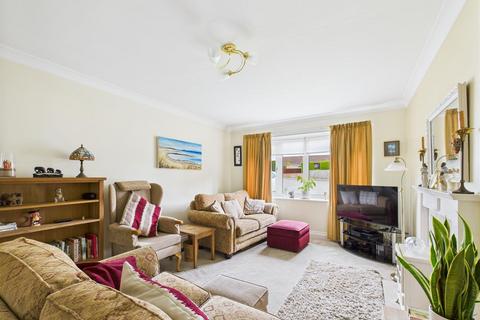 10 Kirkham View, Westow, York, YO60 7NL
