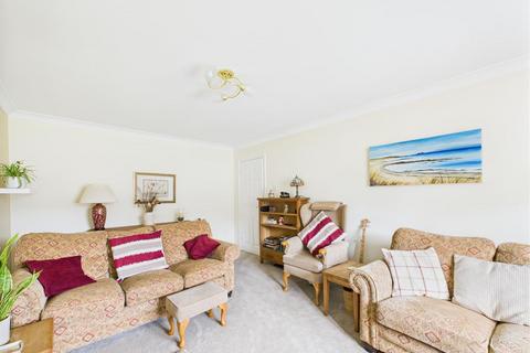 10 Kirkham View, Westow, York, YO60 7NL