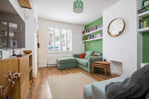 2 bedroom terraced house for sale, Garthorne Road