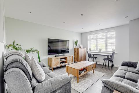 undefined, Albany Court, Leigh-on-sea, SS9