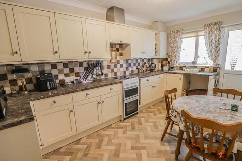 2 bedroom bungalow for sale, The Coppice, Bare, Morecambe