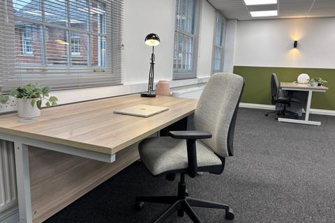 Office to rent, 17 White Horse Yard, Towcester, NN12 6BU