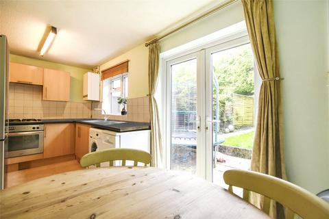 14 Dewpond Walk, Lychpit, Basingstoke, RG24 8RZ