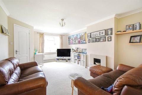 14 Dewpond Walk, Lychpit, Basingstoke, RG24 8RZ