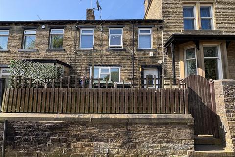 24 Greenwell Row, Clayton, Bradford, BD14 6RB