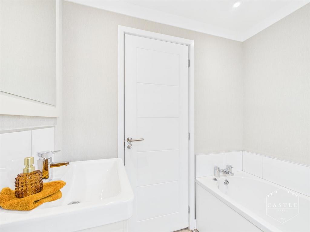 Family bathroom