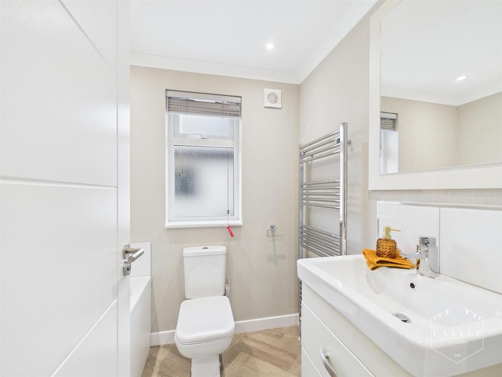 Family bathroom