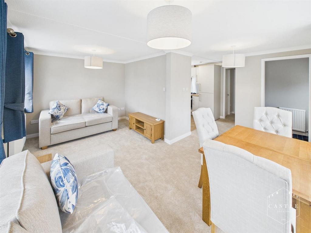 Lounge/dining room