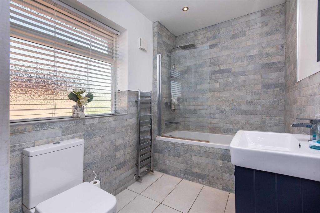 37 abingdon drive-low-8.jpg