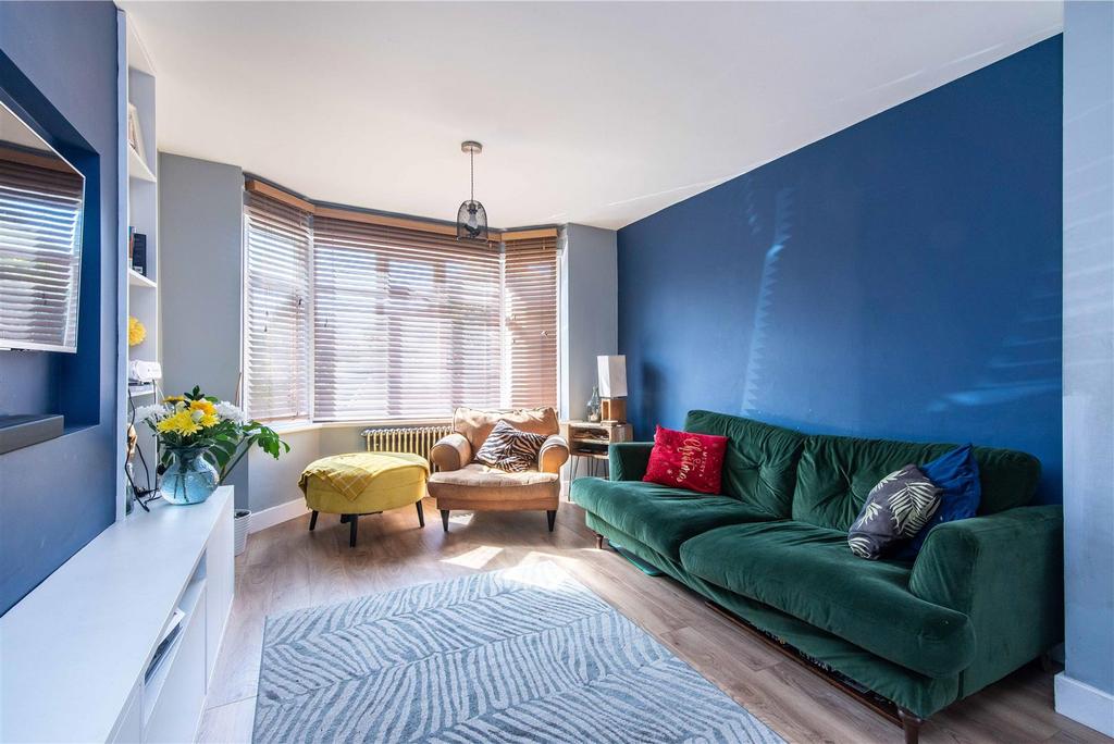 37 abingdon drive-low-5.jpg