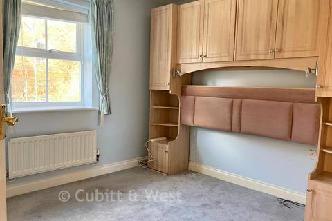 3 bedroom end of terrace house for sale, Crowhurst Crescent, Storrington, West Sussex