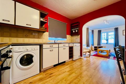 1 bedroom apartment to rent, Queens Court, Bridge Street, Birmingham