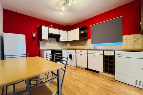 1 bedroom apartment to rent, Queens Court, Bridge Street, Birmingham