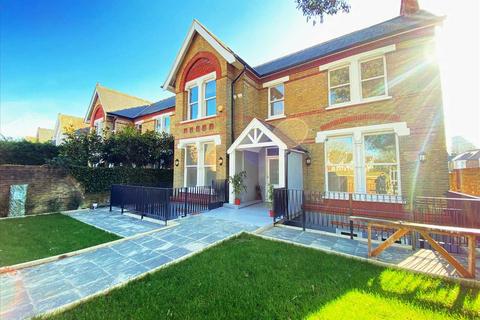 2 bedroom apartment for sale, Castlebar Road, Ealing, Ealing