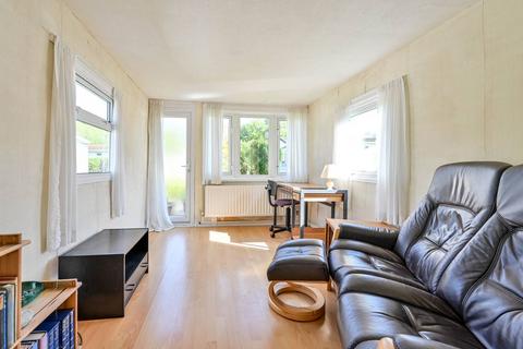 1 bedroom mobile home for sale, Dagley Farm, Guildford, GU4