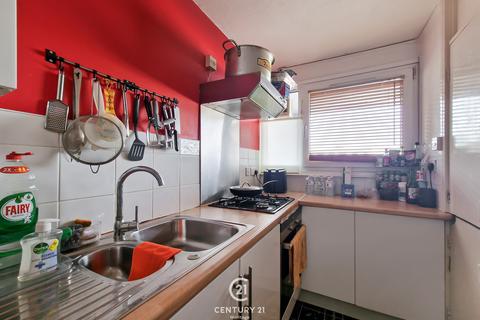 1 bedroom flat for sale, Waverley Road, Tottenham, London