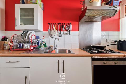1 bedroom flat for sale, Waverley Road, Tottenham, London