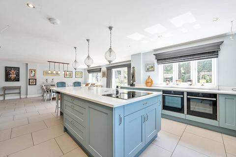 5 bedroom detached house for sale, Station Road, Chobham, Woking, GU24