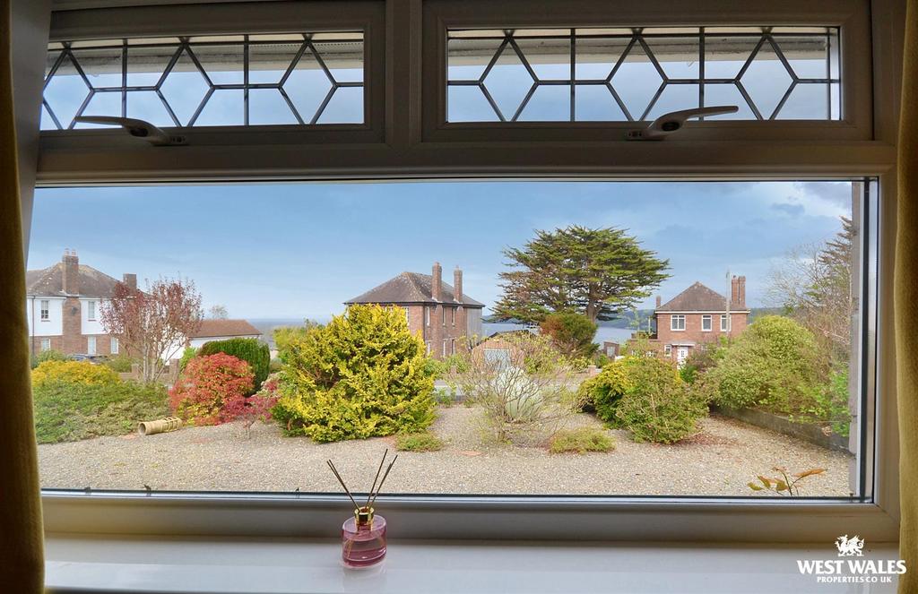 Partial Views of Sea to Front