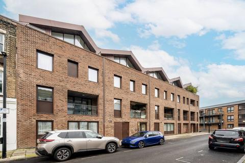 1 bedroom flat for sale, Wadeson Street, Bethnal Green, London, E2