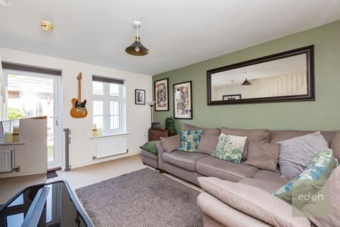 44 Brampton Field, Ditton, Aylesford, ME20 6ED
